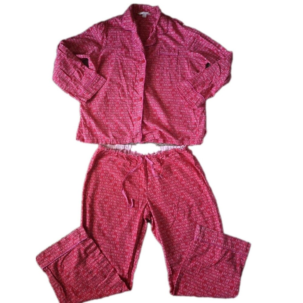 Victoria's Secret Pajama Set Flannel Cotton Size Large All Over Logo Print  Red